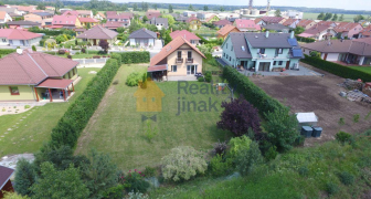 Prodej velmi hezkého domu 5+kk, zahrada, parkování, Malešovice, klidné místo