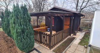 Prodej dřevěné chaty se zahradou v Brně - Řečkovicích, 16 m2, zahrada 416 m2