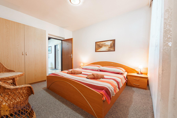 PHOTO (8 of 107).jpg