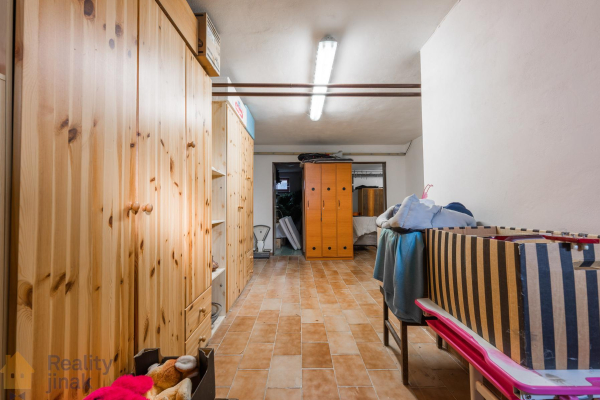 PHOTO (28 of 107).jpg