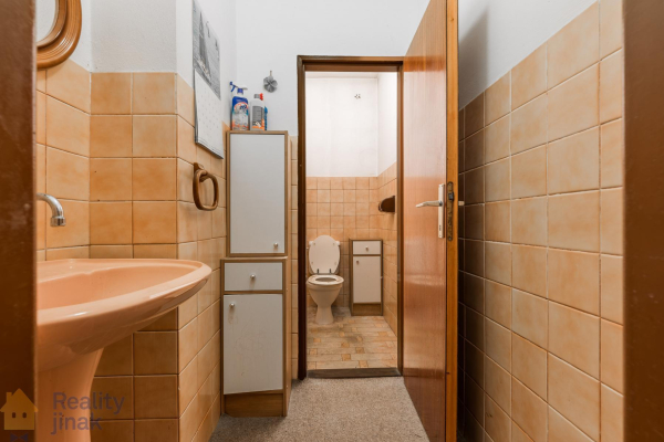 PHOTO (20 of 107).jpg